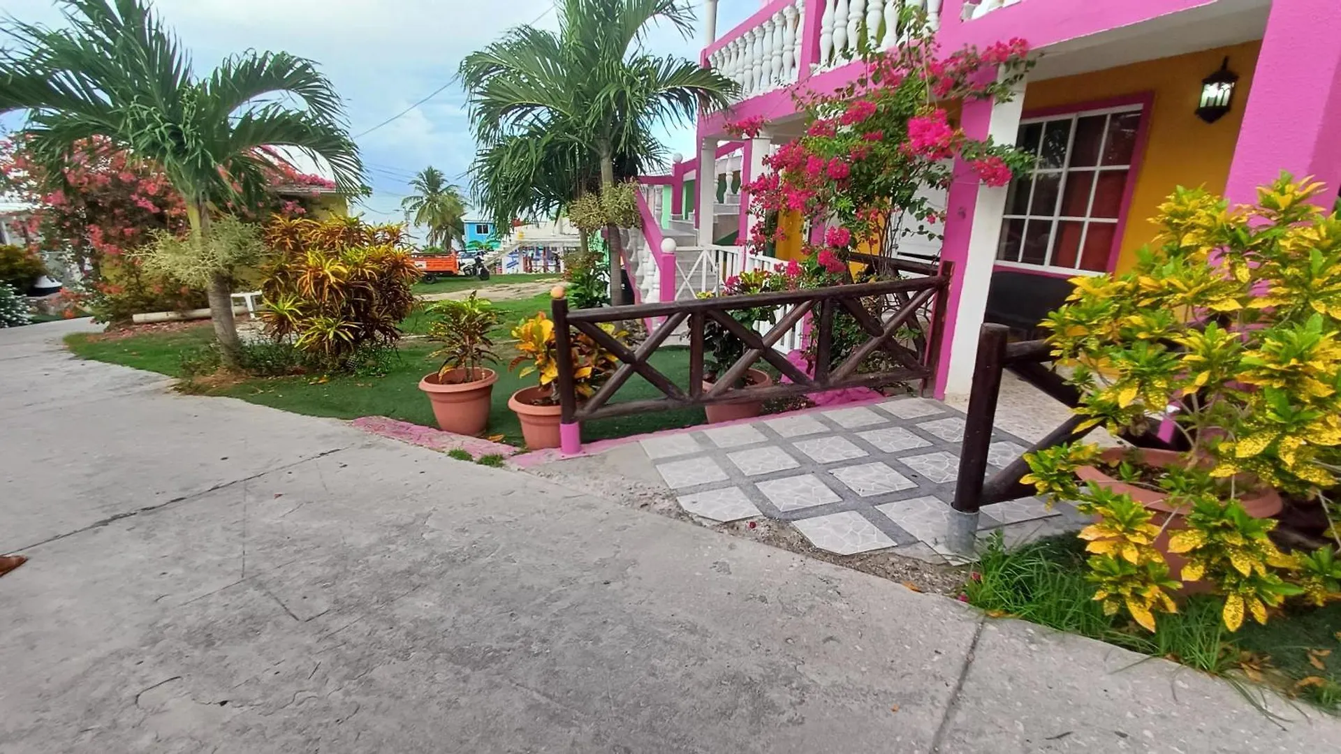 Posada Ashanty Rocky Point 0*,  Colombia